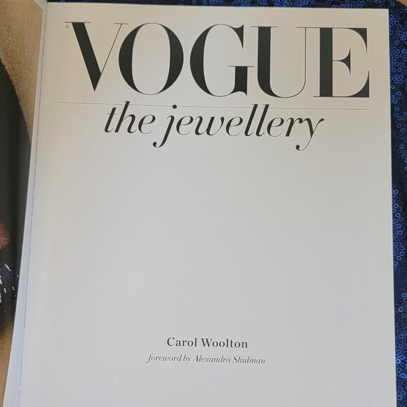 VOGUE the Jewelry Book , MINT condition,  Hardback - Picture 3 of 15